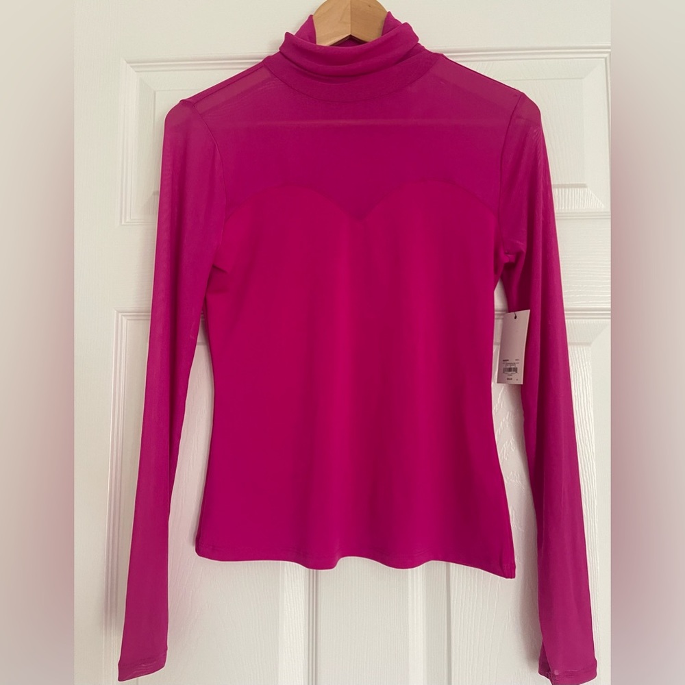 NWT INTEMPO Mesh Turtle Neck-Sz S-New